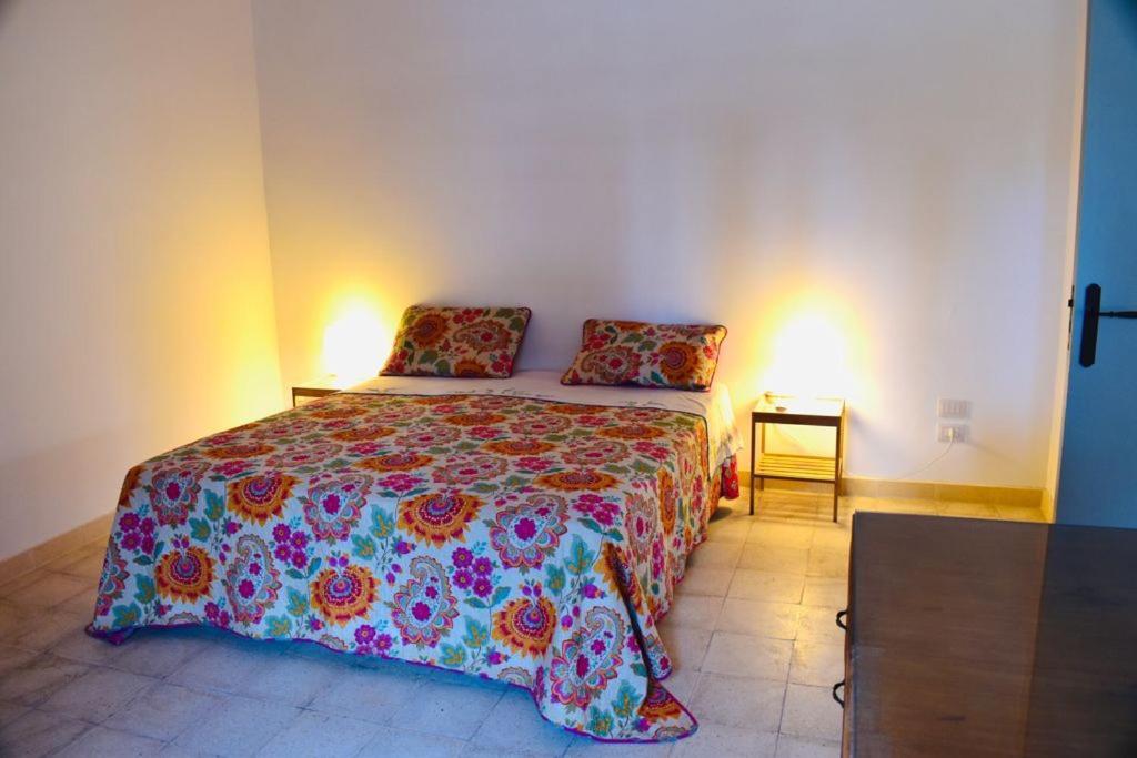 La Casa Del Cancello Di Borgo Carbone Locri Extérieur photo