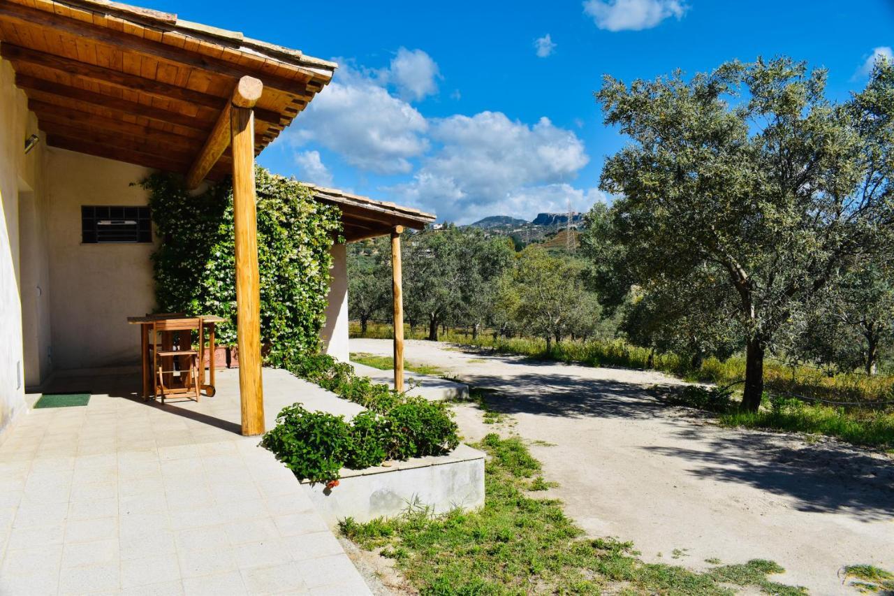 La Casa Del Cancello Di Borgo Carbone Locri Extérieur photo
